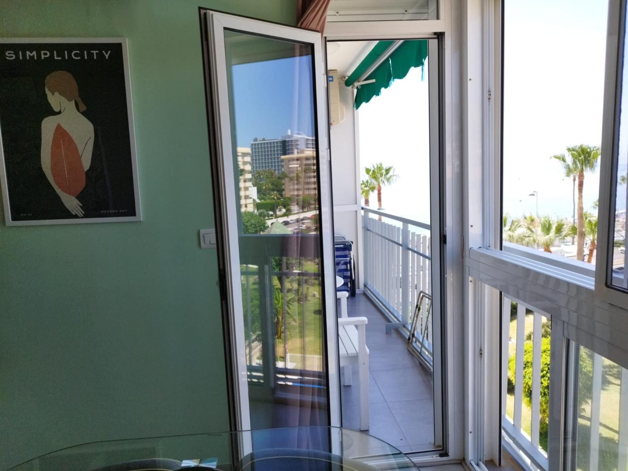 M1 403 Frontal Al Mar Vistas Terraza Y Wifi Leilighet Benalmádena Eksteriør bilde